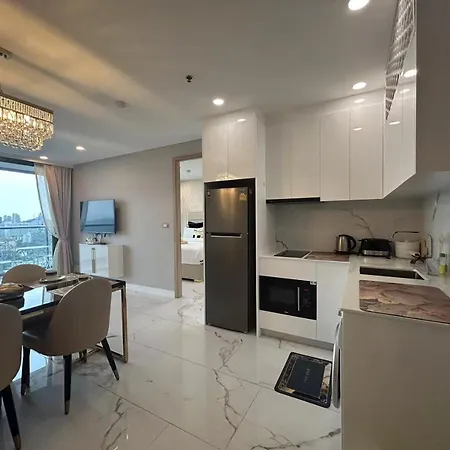 Copacabana Beach Jomtien 科帕卡巴纳海乔木提安海滩毗邻乔木提安夜市 Exterior photo
