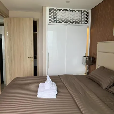 Copacabana Beach Jomtien 科帕卡巴纳海乔木提安海滩毗邻乔木提安夜市 Exterior photo